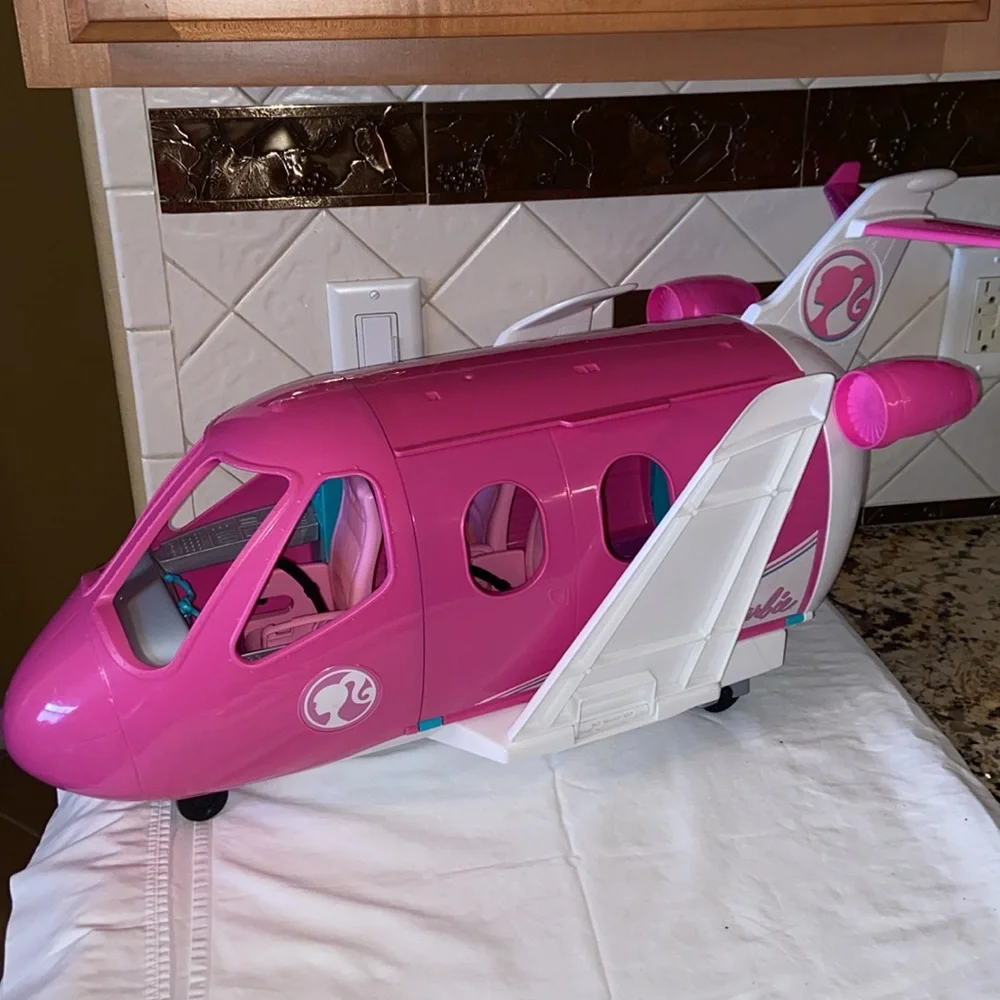 EUC Barbie Airplane Playset, Dreamplane